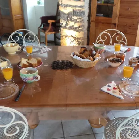 Konukevi D'hotes Les Louves